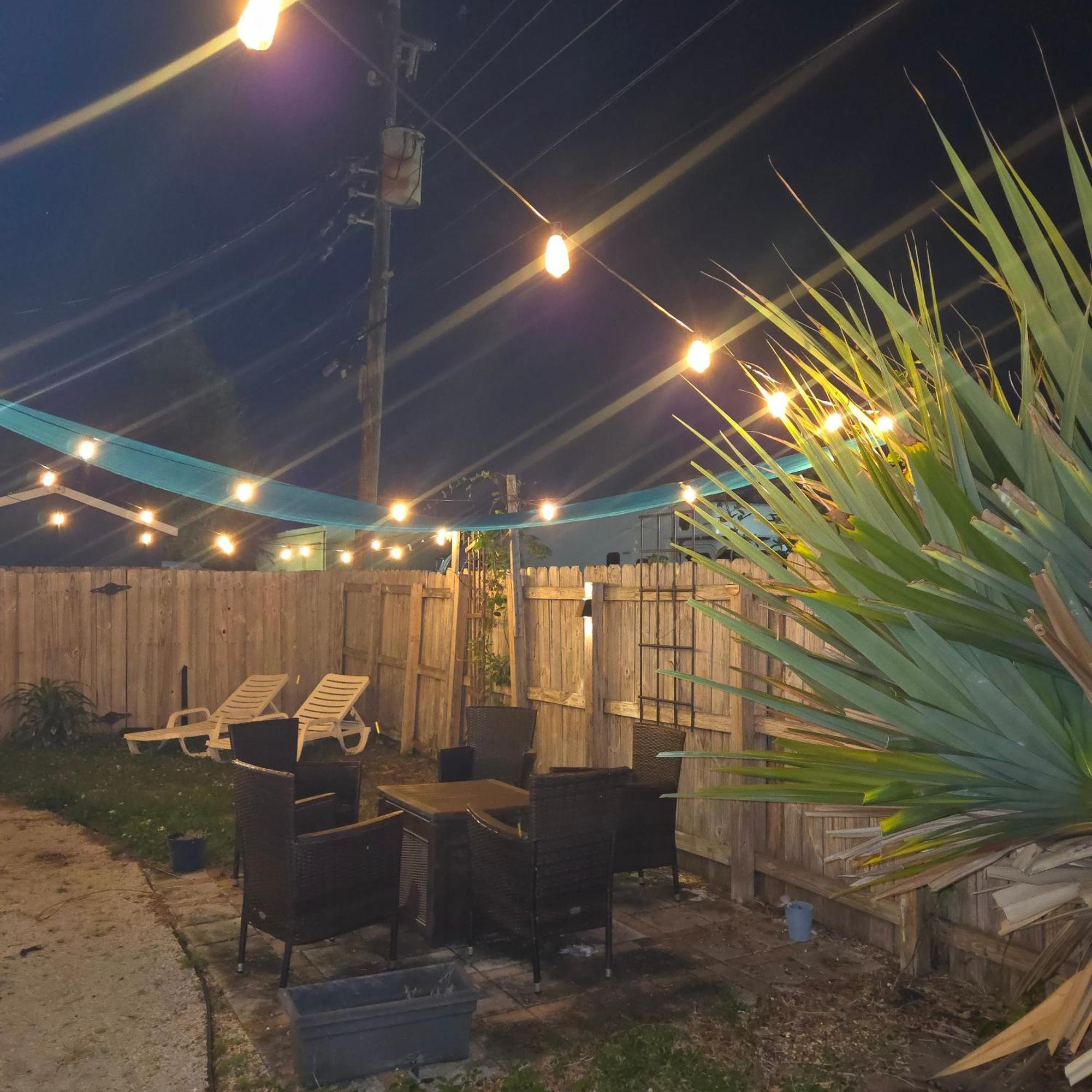 Equipped House W Pool & Patios, Near The Beaches, Prime Location- Ideal For Small Families, Coastal Haven Fort Lauderdale Exterior foto